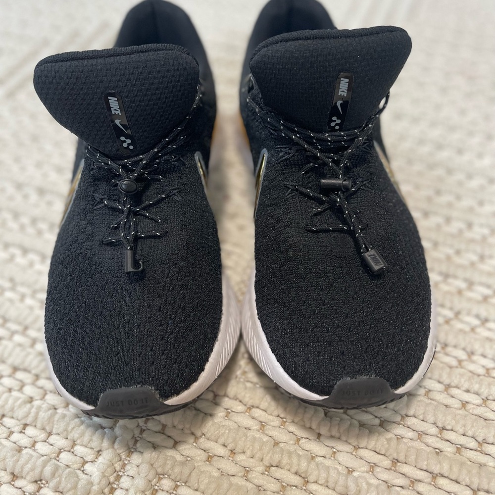Nike React Infinity Flyknit Running Gym Shoes - Size 9 - Picture 2 of 7